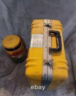 Agl Eagl 2 Grade Self Leveling Rotary Laser Level Powers On For Parts Or Repair