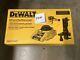 Dewalt Dw074kd Self-leveling Auto-nivelant Interior & Exterior Rotary Laser Kit