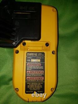 DEWALT DW074KD Self Leveling Interior/Exterior Rotary Laser Kit
