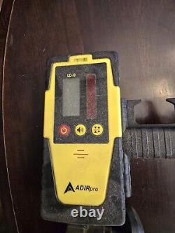 DeWALT DW074 Cordless Self Leveling Rotary Laser with DW0742 Laser Detector