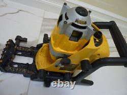 DeWALT DWO73 Cordless Rotary Self leveling Laser with LASER TARGE CARD