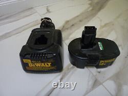 DeWALT DWO73 Cordless Rotary Self leveling Laser with LASER TARGE CARD