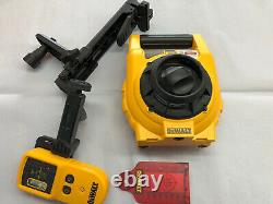 DeWalt DW074 Heavy-Duty Self-Leveling Interior/Exterior Rotary Laser with Bag
