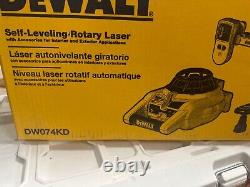 DeWalt Self-leveling Rotary level with accessories for interior and exterior app