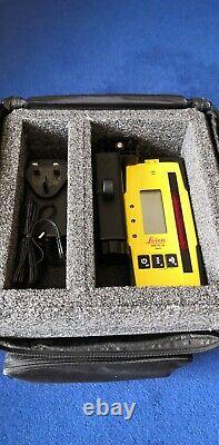 Leica Rugby 610 Rotary Laser Level Rod Eye 120 Carry Case