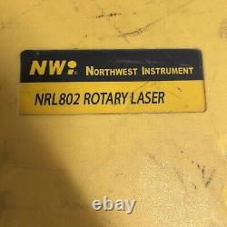 NWi NRL800 Self Leveling Rotating Laser In Case With Electronic Laser Detector