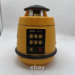 NWi NRL800 Self Leveling Rotating Laser In Case With Electronic Laser Detector