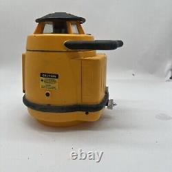 NWi NRL800 Self Leveling Rotating Laser In Case With Electronic Laser Detector