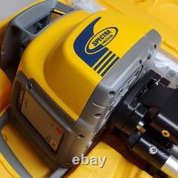 SPECTRA PRESICION Survey Tripod LL300N-3 Self Leveling Laser Level HL450 Receive
