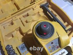 Spectra HV301 SELF LEVELING ROTARY LASER LEVEL In hard case with remote(USED)