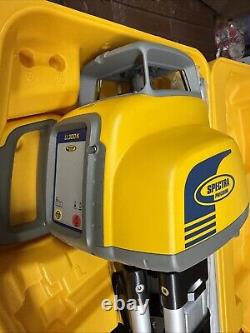 Spectra Precision LL300N-2 Laser Level, Self Leveling Kit with HL450 Receiver