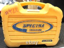 Spectra Precision LL300N Laser Level Self Leveling Kit with HL450 Receiver