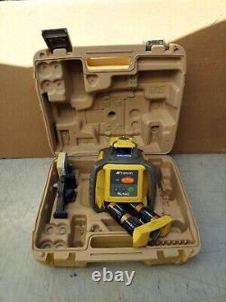 Topcon RL-H4C Long-Range Self-Leveling Construction With Receiver in case