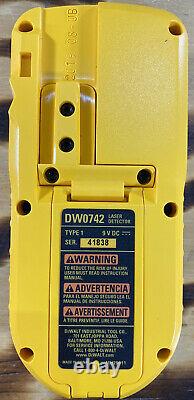 Dewalt Dw074 Intérieur Et Extérieur Auto Nivellement Rotary Laser Avec Acc. Très Propre