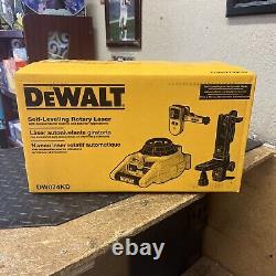 Dewalt Dw074kd 100ft Kit Laser Rotatif Intérieur/extérieur