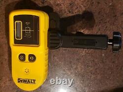Dewalt Dw074kd Intérieur Et Extérieur Auto Nivellement Rotary Laser Avec Accessoires