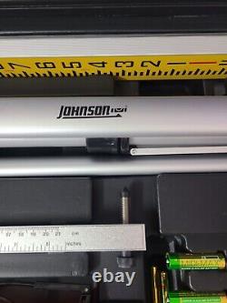 Johnson 40-6517 Système De Niveau De Laser Rotatif Auto-échelonné