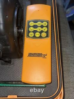 Johnson 40-6546 Niveau laser rotatif électronique à faisceau vert autonivelant - Neuf