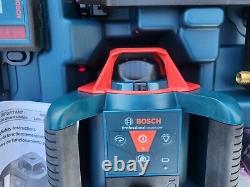 Kit de laser rotatif auto-nivelant horizontal et vertical Bosch GRL900-20HVK