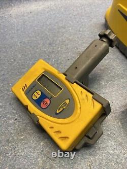 Niveau laser à nivellement automatique Trimble Spectra Precision LL300 testé