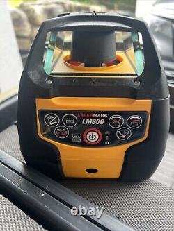 Niveau laser rotatif autolevelant Cst Berger Lm800 Lasermark (Topcon, Spectra)