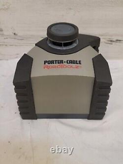 Porter Cable RT-5250-1 Niveau laser rotatif avec télécommande, valise et capteur.